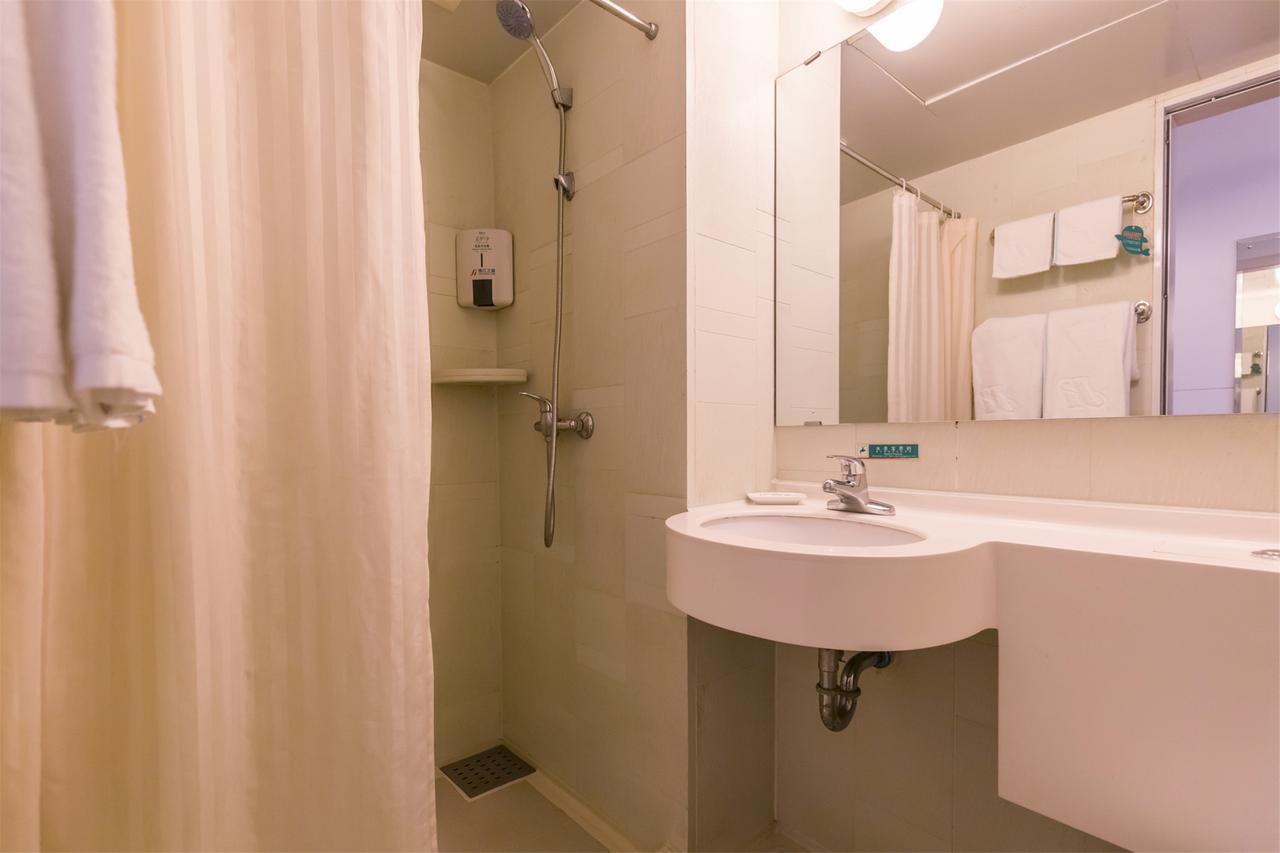 Jinjiang Inn Wanda Plaza Hotel Taiyuan Street Shenyang Buitenkant foto